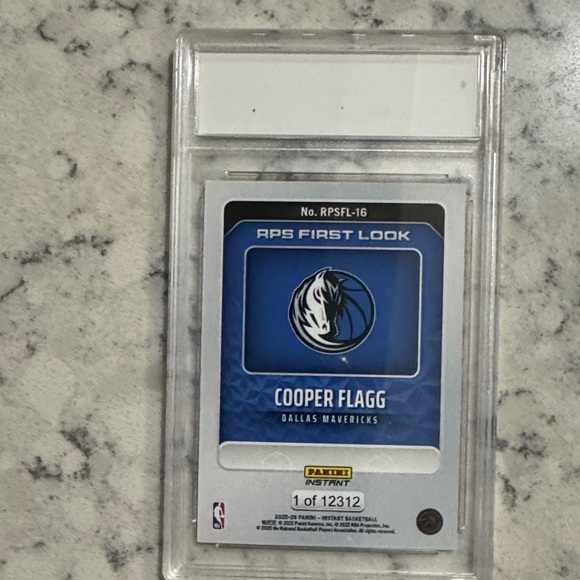 Panini -Cooper Flagg Rookie Card - Limited Print Run - Picture 2 of 2